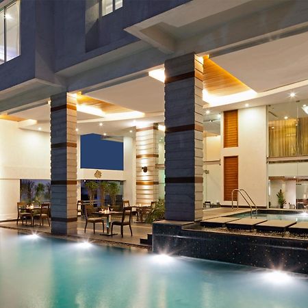 Melange Astris Aparthotel Bangalore Exteriör bild